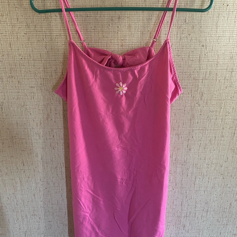 💕Super Cute💕SO Pink Spaghetti-Strap Camisole with Daisy Accent with Cute Back